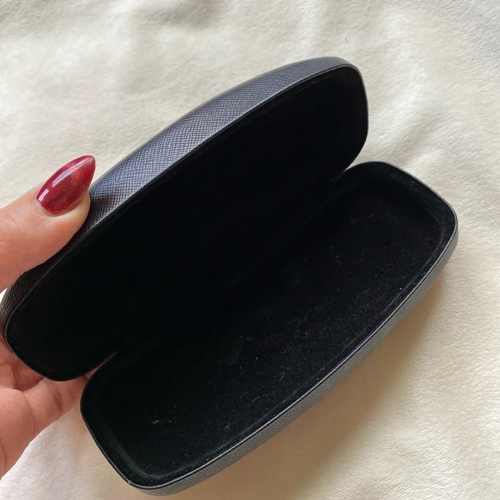 Salvatore Ferragamo Textured Black Case